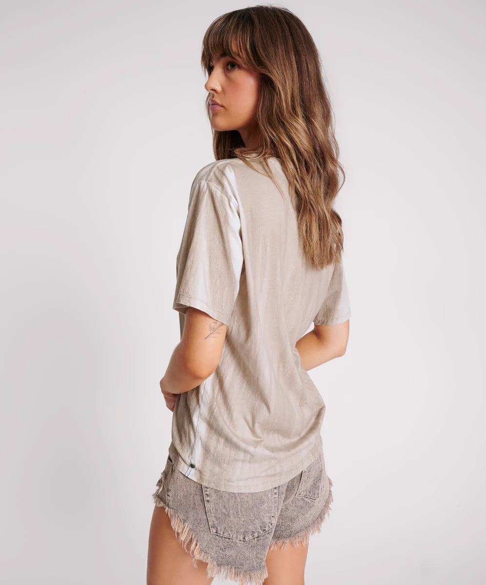 One Teaspoon Skull And Bones Boyfriend Tee