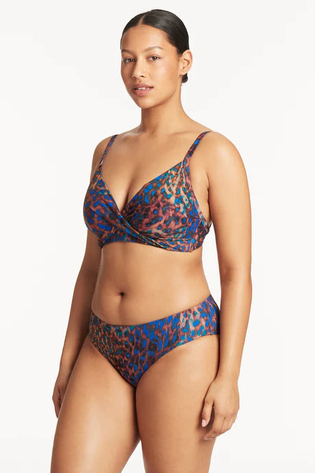 Sea Level Hunter Twist Front Bra
