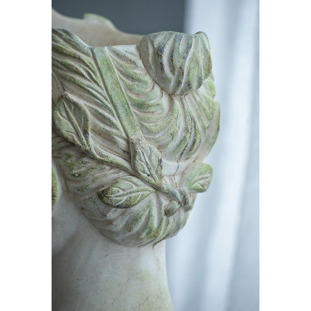 Rembrandt Visage Cement Vase - Medium