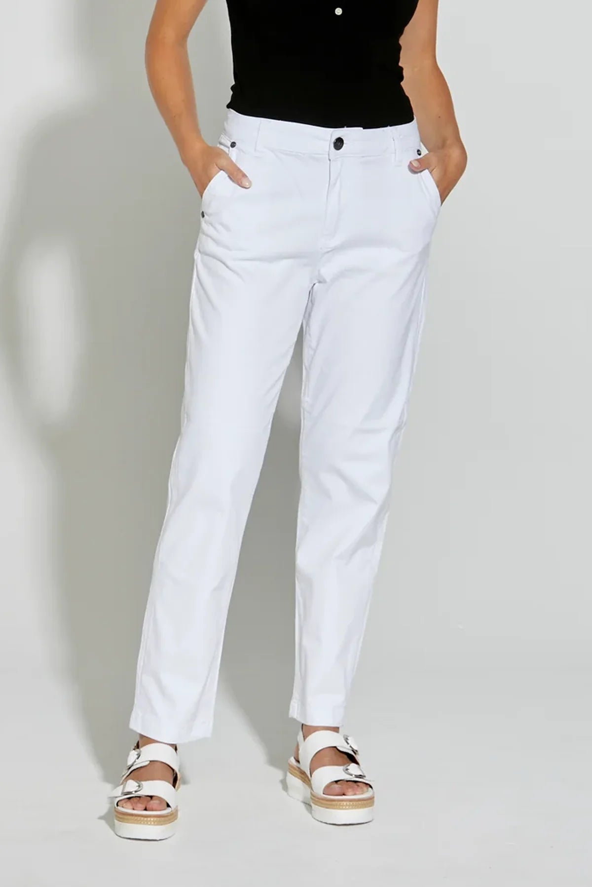 New London Walkey White Jean
