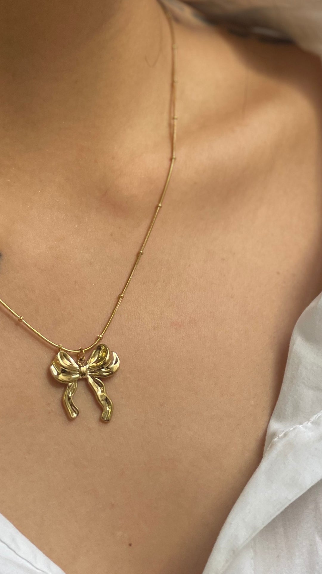 Me The Label Bow Pendant Necklace