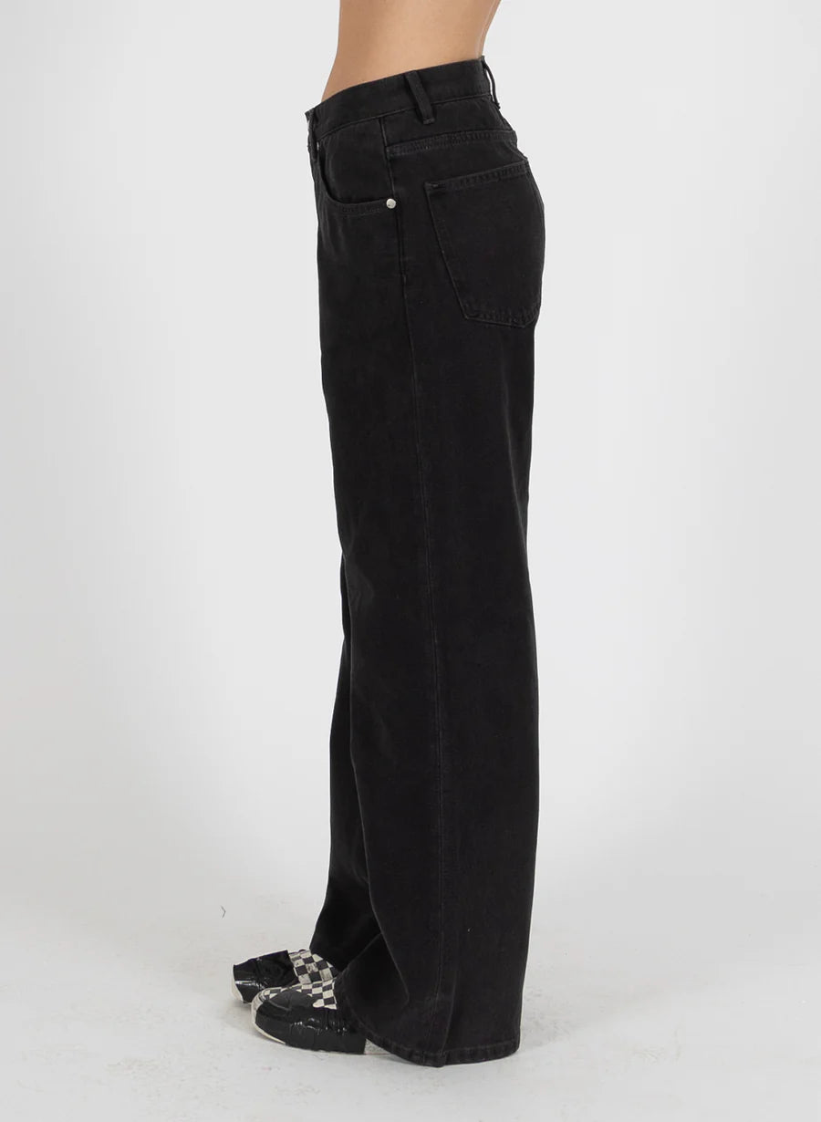 Federation Chill Jean