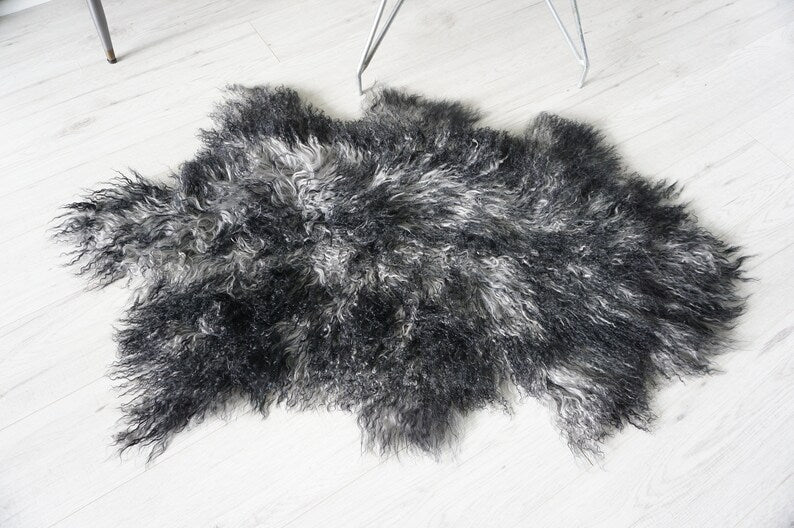 Kinsley Tibetian Lamb Hides- Single