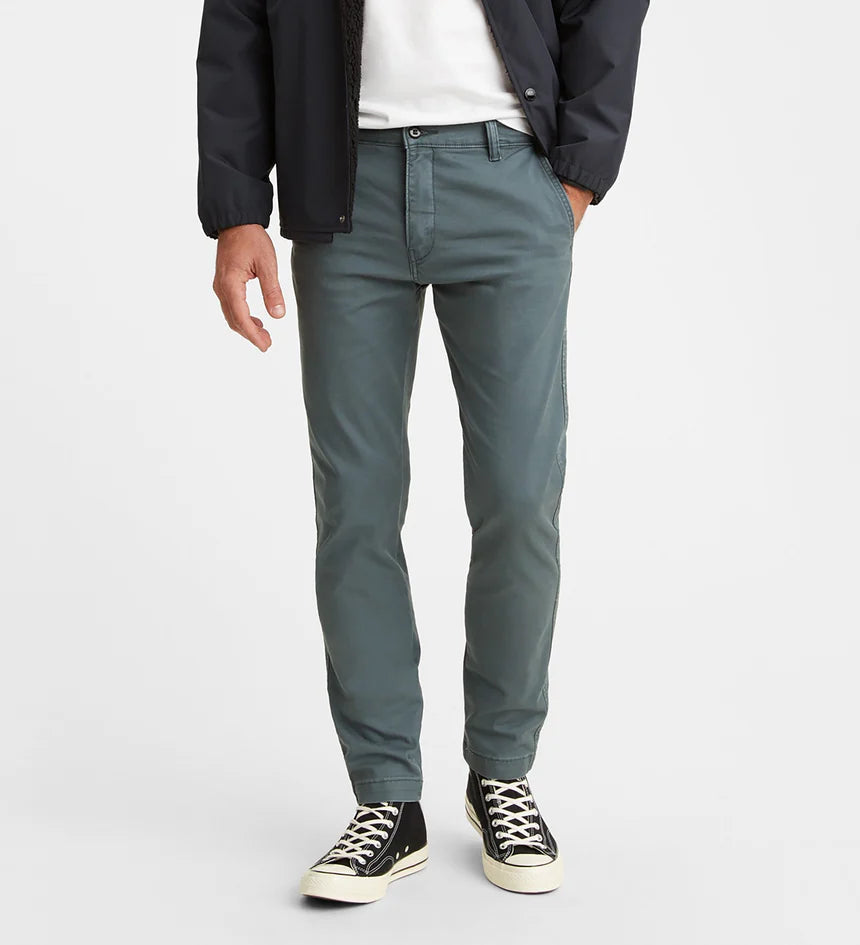 Levi's Men's Chino Standard Taper