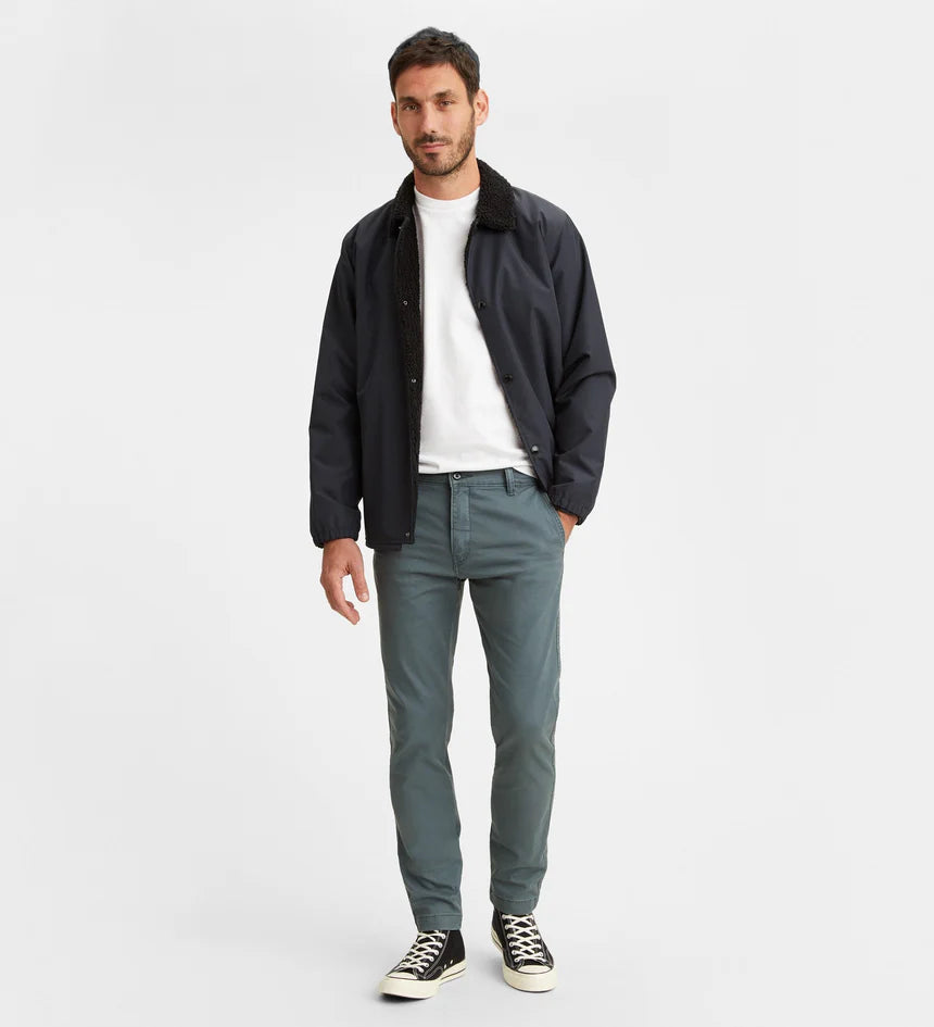 Levi's Men's Chino Standard Taper