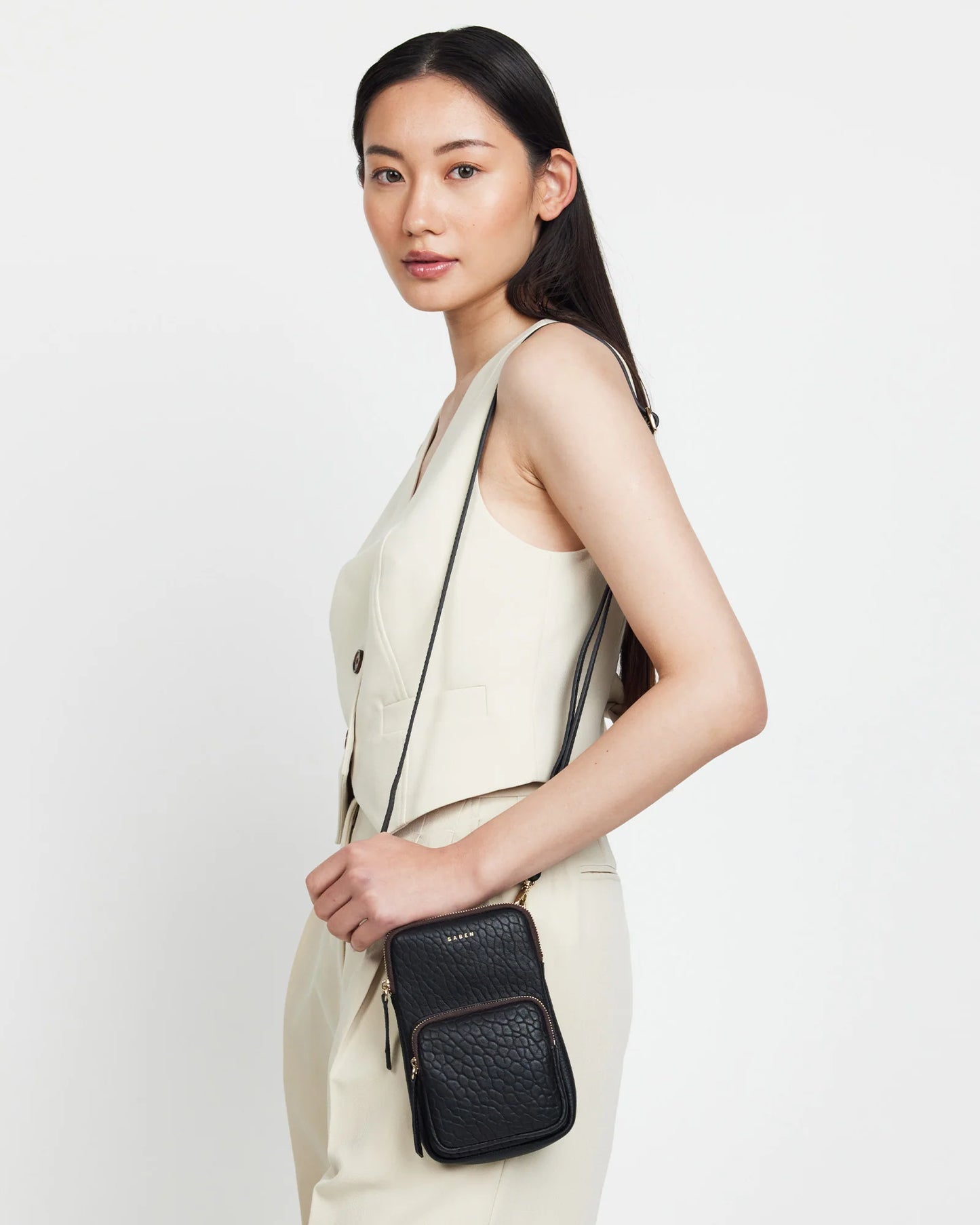 Saben Nikko Pocket Phone Sling