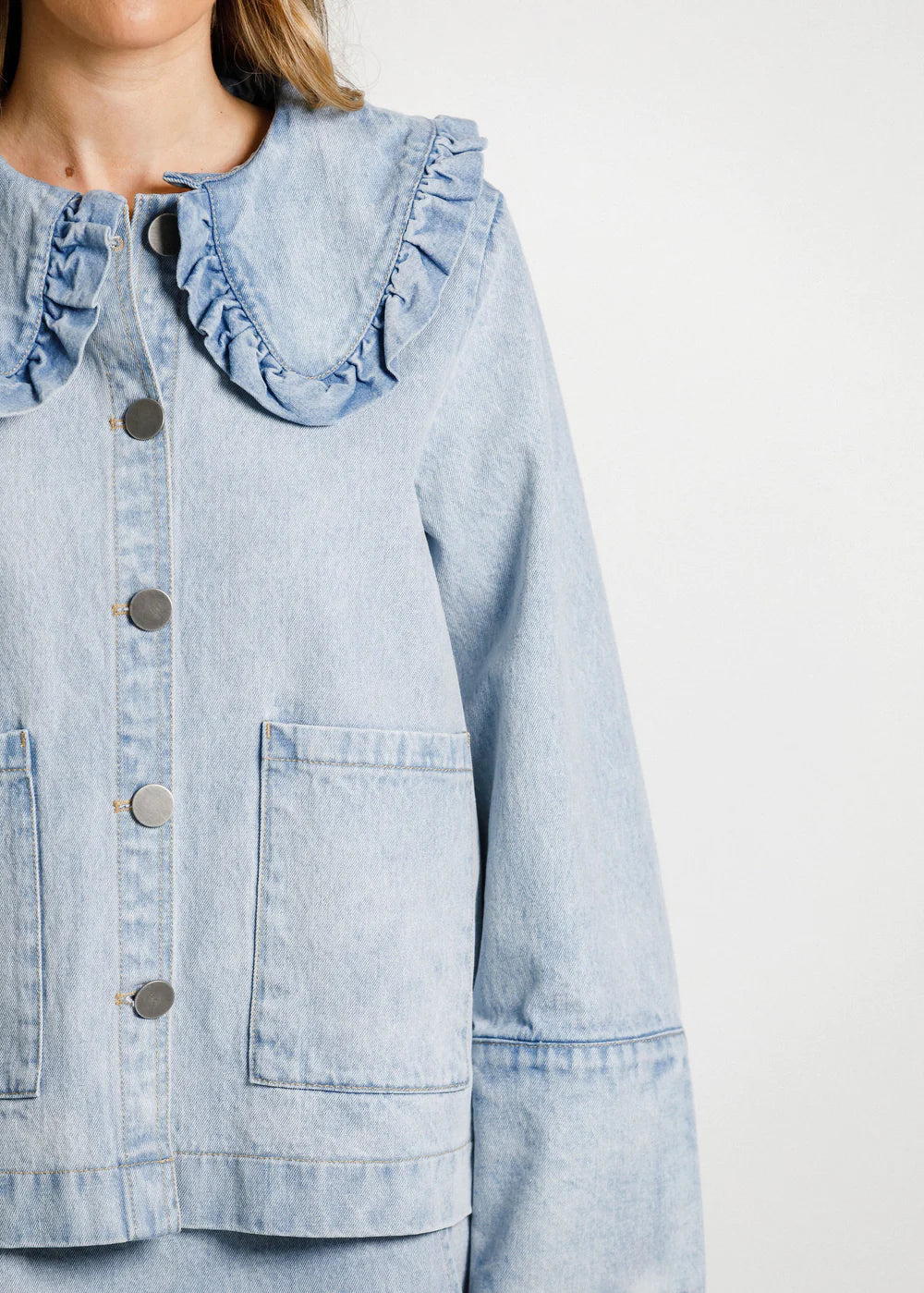 Thing Thing Embark Denim Shacket - Stone Wash