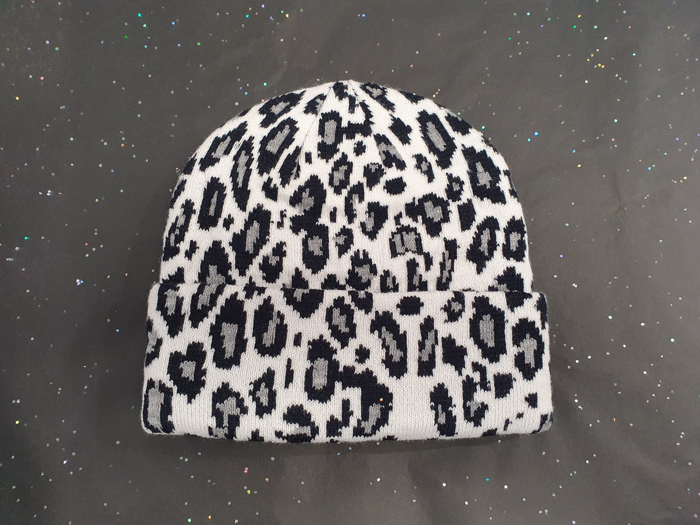 Sisters Matter - Leopard Beanie