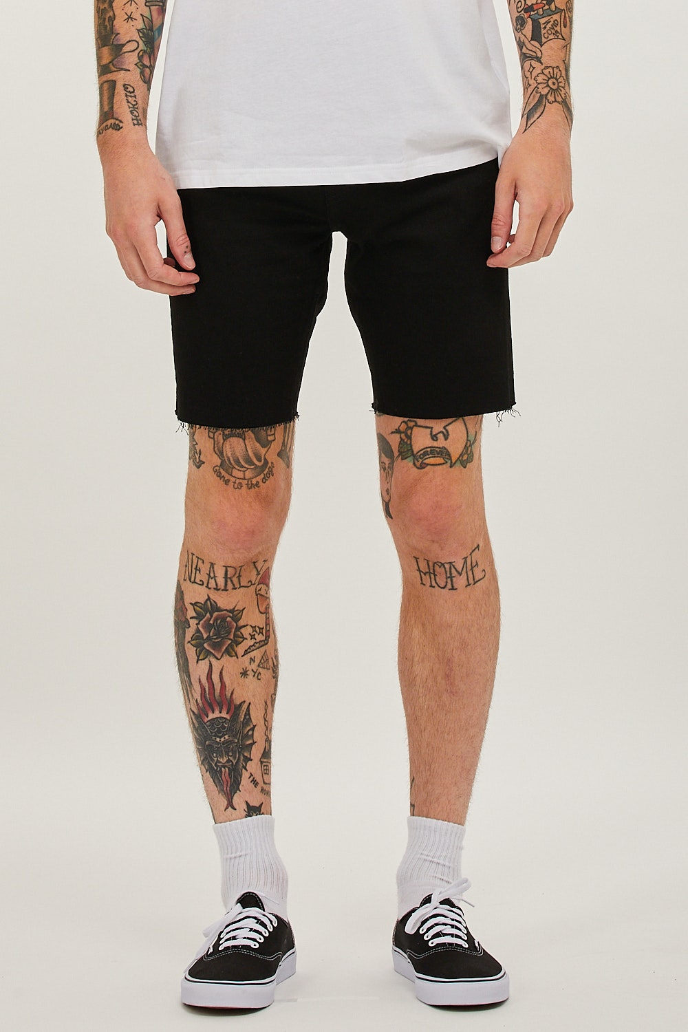 Levi's 412 Slim Short Black denim
