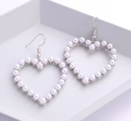 Sisters Matter Heart You Earrings