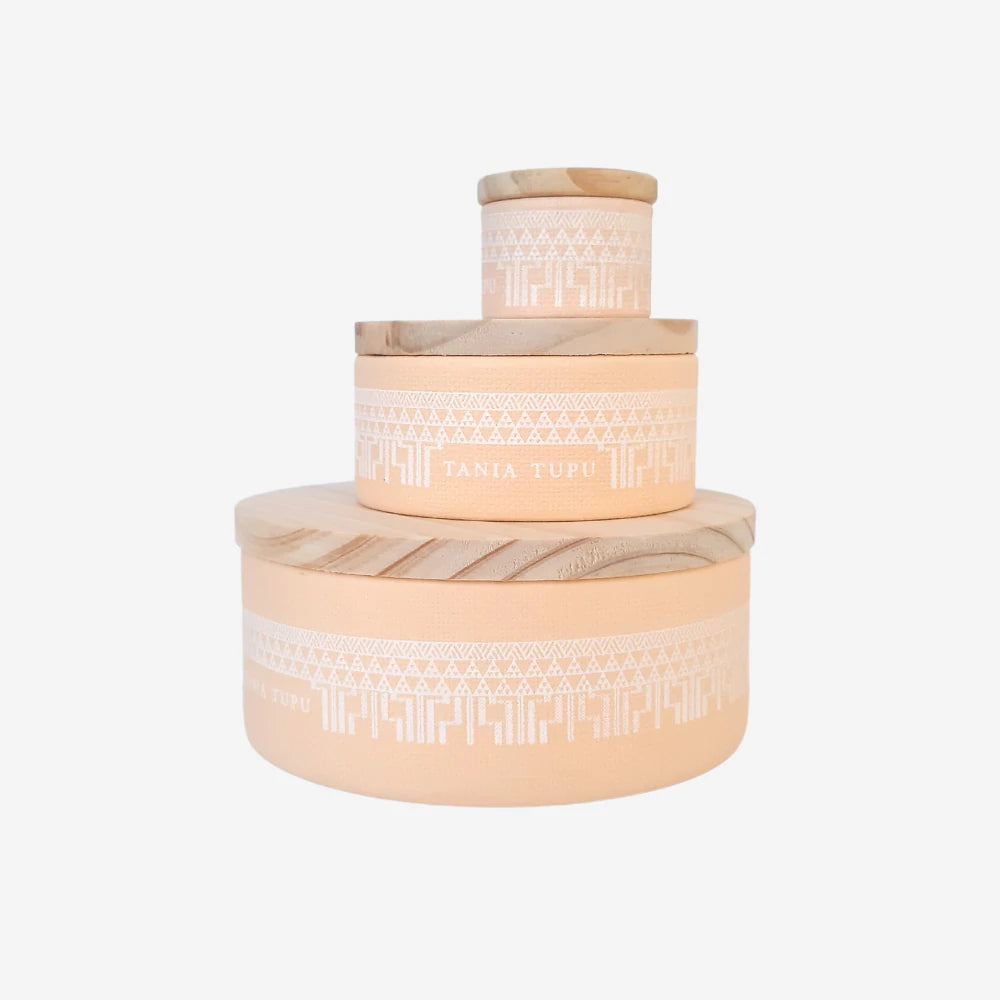 Tania Tupu Karearea Pendant Pink