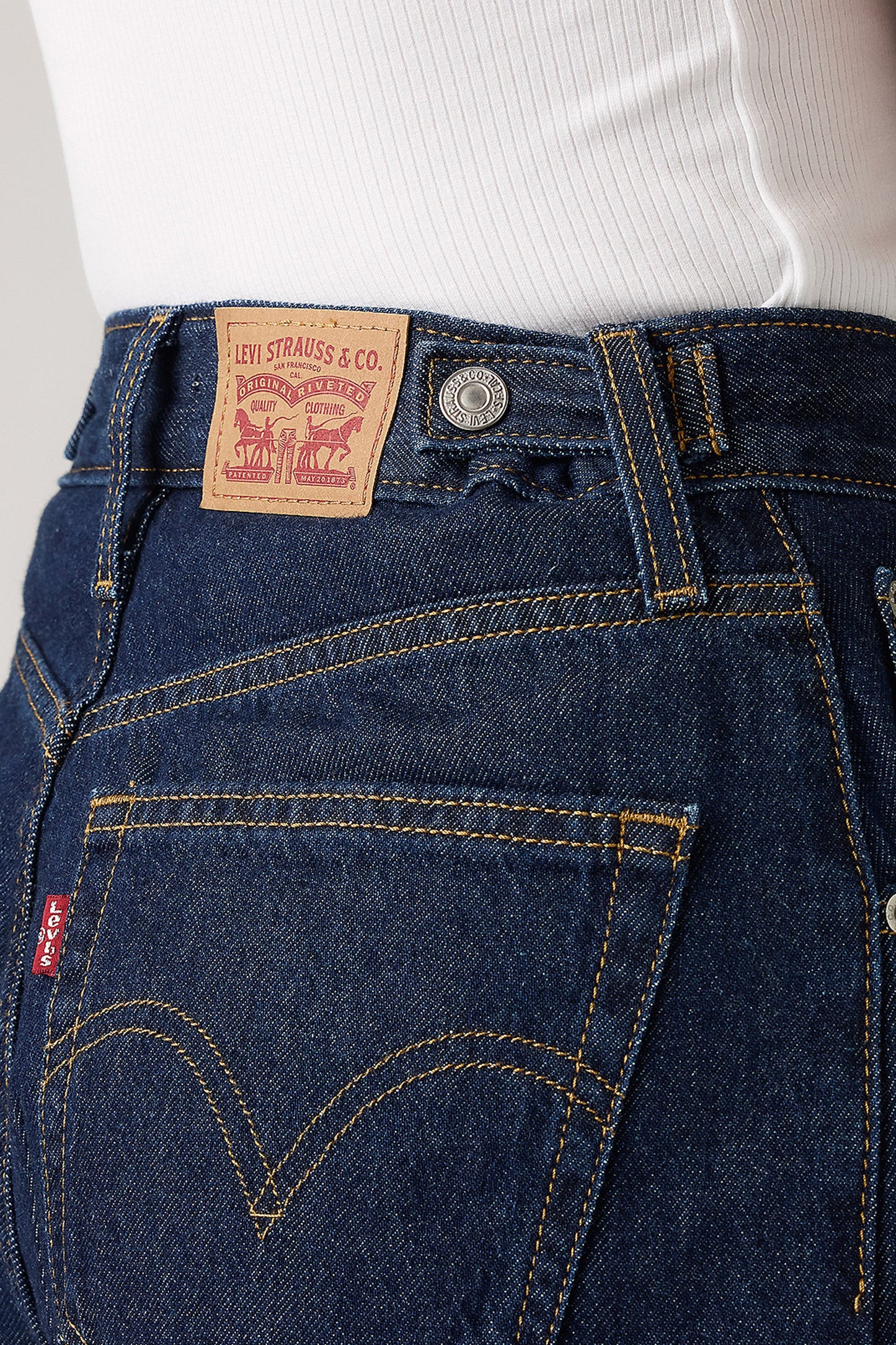 Levi's Cinch Baggy Regin Of The Rise