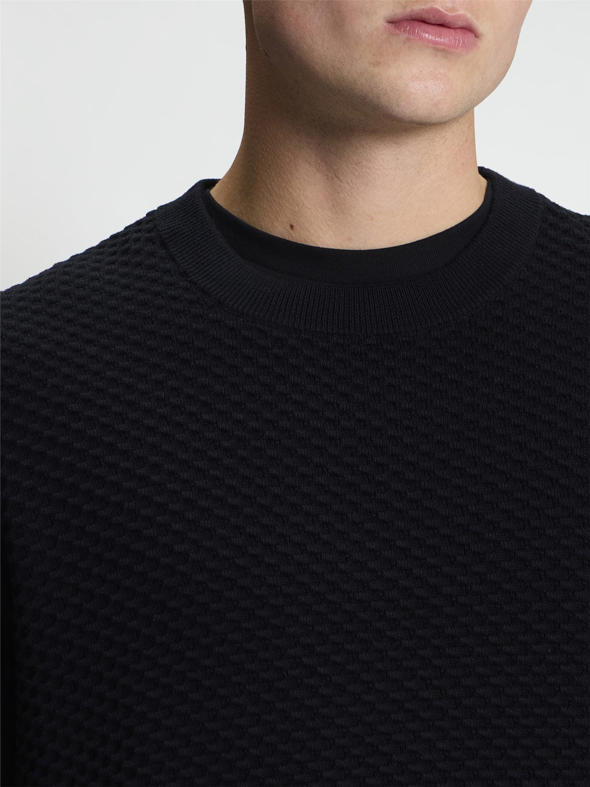 Ben Sherman Textured Front Crew Neck