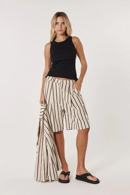 Fate+Becker Luna Bermuda Short