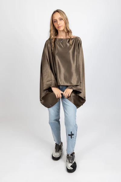 Federation Flight Top in Black or Copper