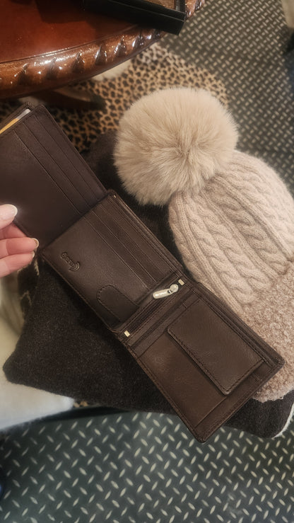 Down Under Leather Wallets