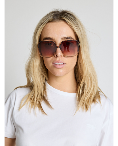 Stella+Gemma Malibu Sunglasses Tort/Beige