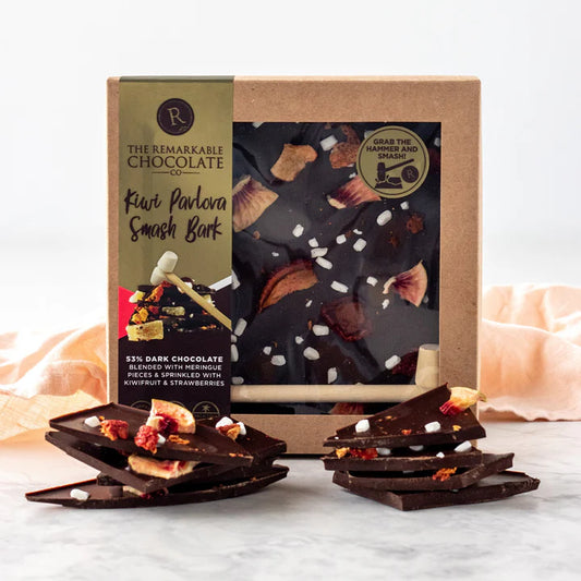 Remarkable Smash Bark Kiwi Pavlova 135g