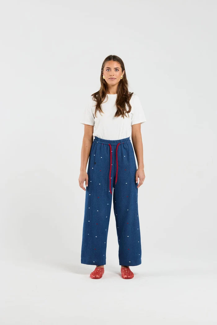 Thing Thing Ezzie Pant