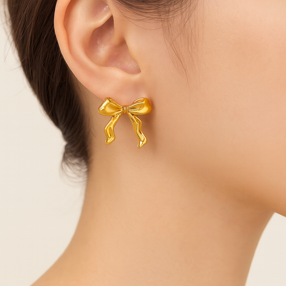 Me The Label Large Bow Stud Earring