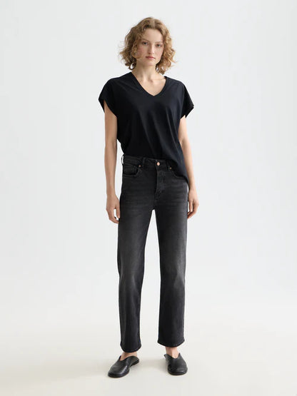 Scotch & Soda V Neck Slub Tee Shirt in Black or White