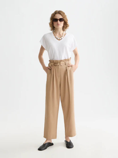 Scotch & Soda V Neck Slub Tee Shirt in Black or White