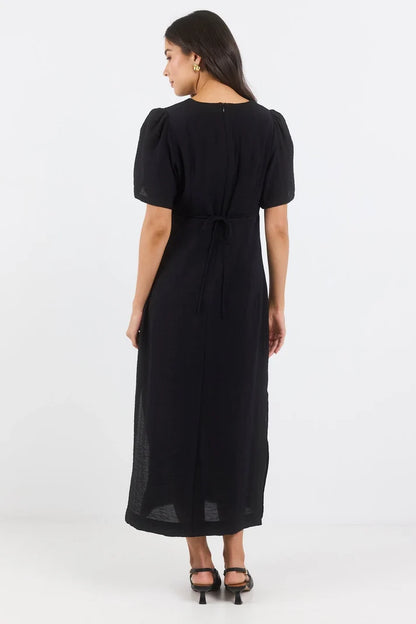 Stories Be Told Commend Black Texture Shaped SS Mai Dress