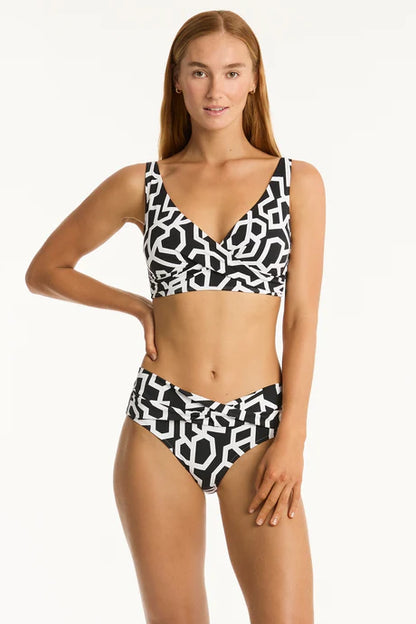 Sea Level Deco Cross Front Multifit Bra