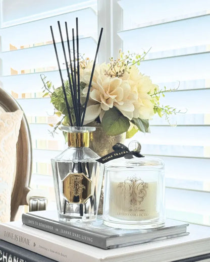 Christiana Candle White Flower 250g