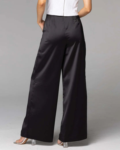Fate and Becker Rock Steady Wide Leg Pant