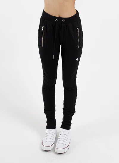 Federation Escape Trackies Paint Plus