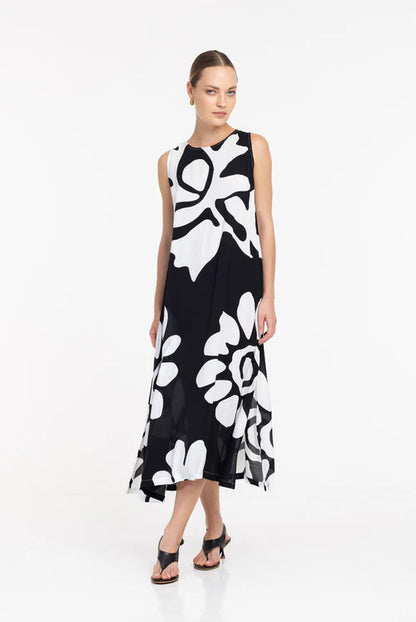 Blak Finally Here Dress Black/White Flower Print