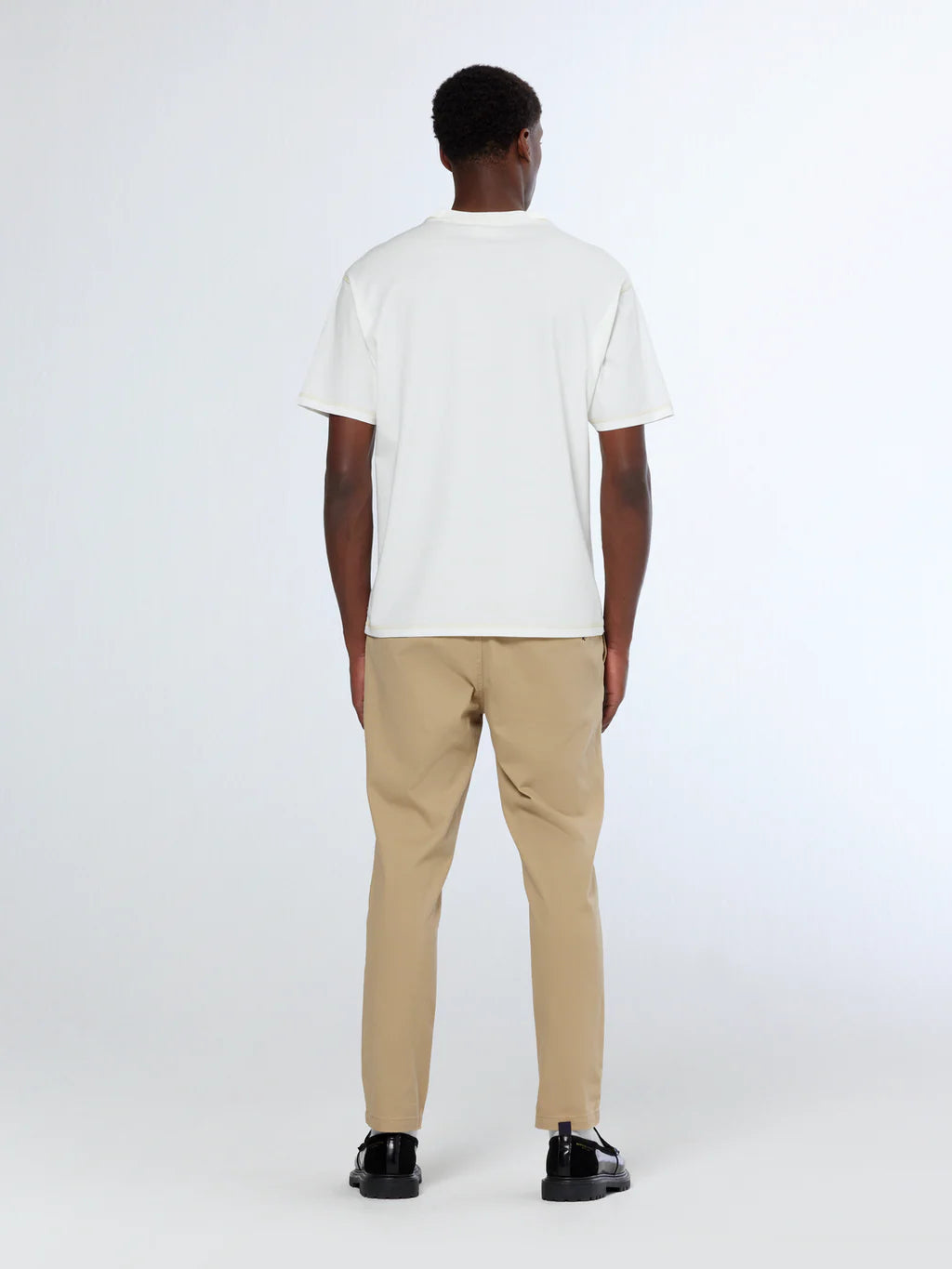 Scotch & Soda Tee Logo Front in Black or White