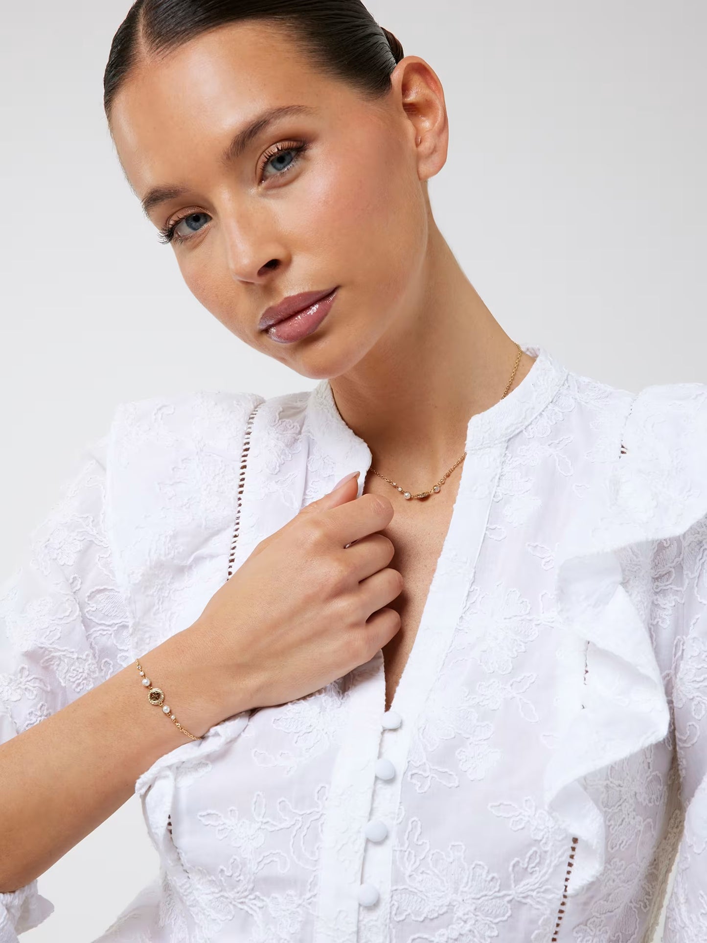 Guess Tiny Pearly Gold 4G Bracelet