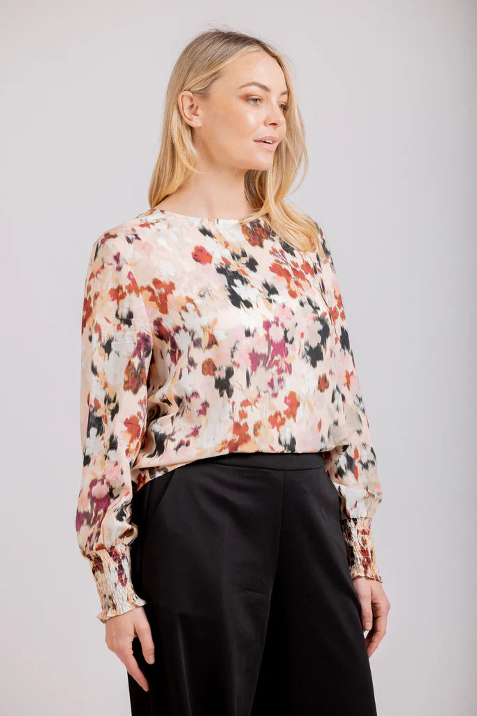 Mi Moso Finley Abstract Top