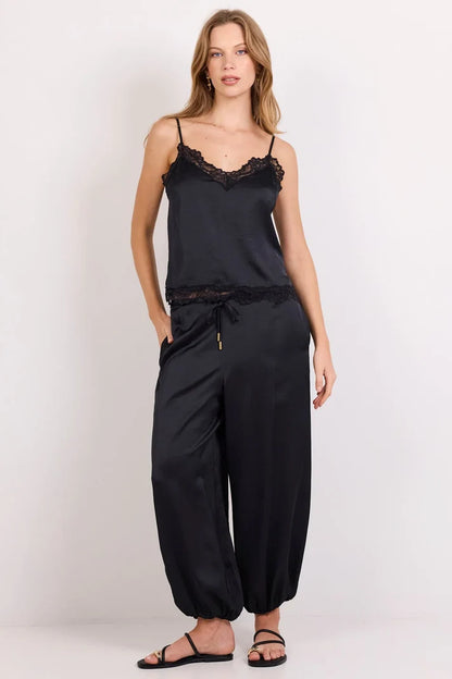 Stories Be Told Fluidity Black Balloon Pull on Pants