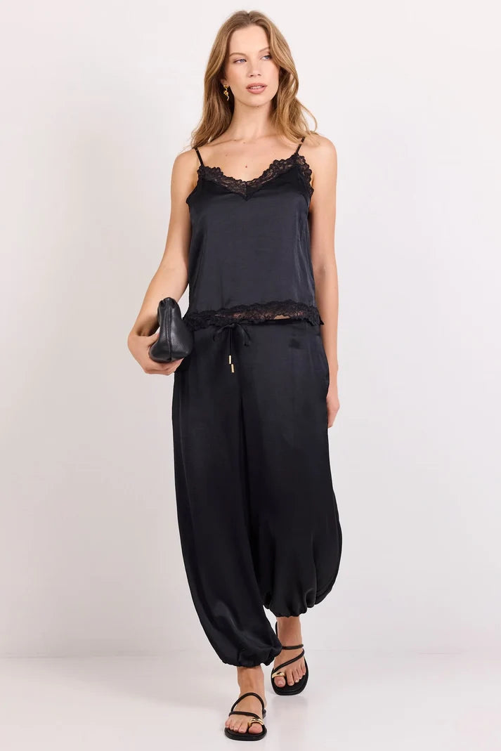 Stories Be Told Fluidity Black Balloon Pull on Pants