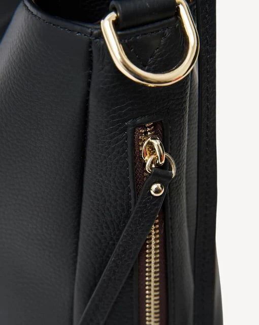 Saben Gita Shoulder Bag