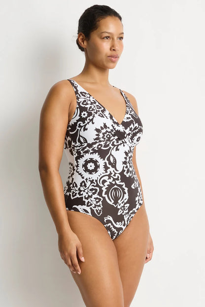 Sea Level Kasttello Cross Front Mulifit One Piece