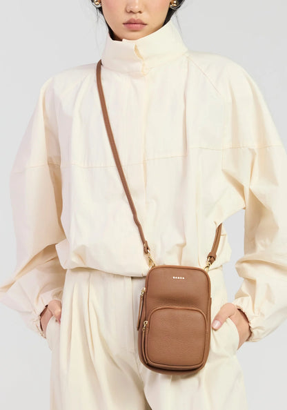 Saben Nikko Luxe Pocket Sling