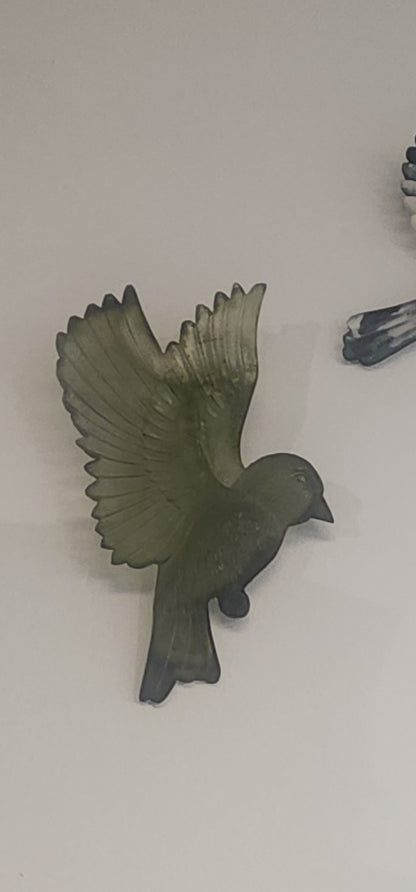 Nicola Bedford Artistry Resin Art Bird