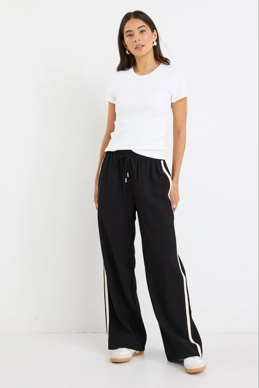 Stories Be Told Townie Pant  Black