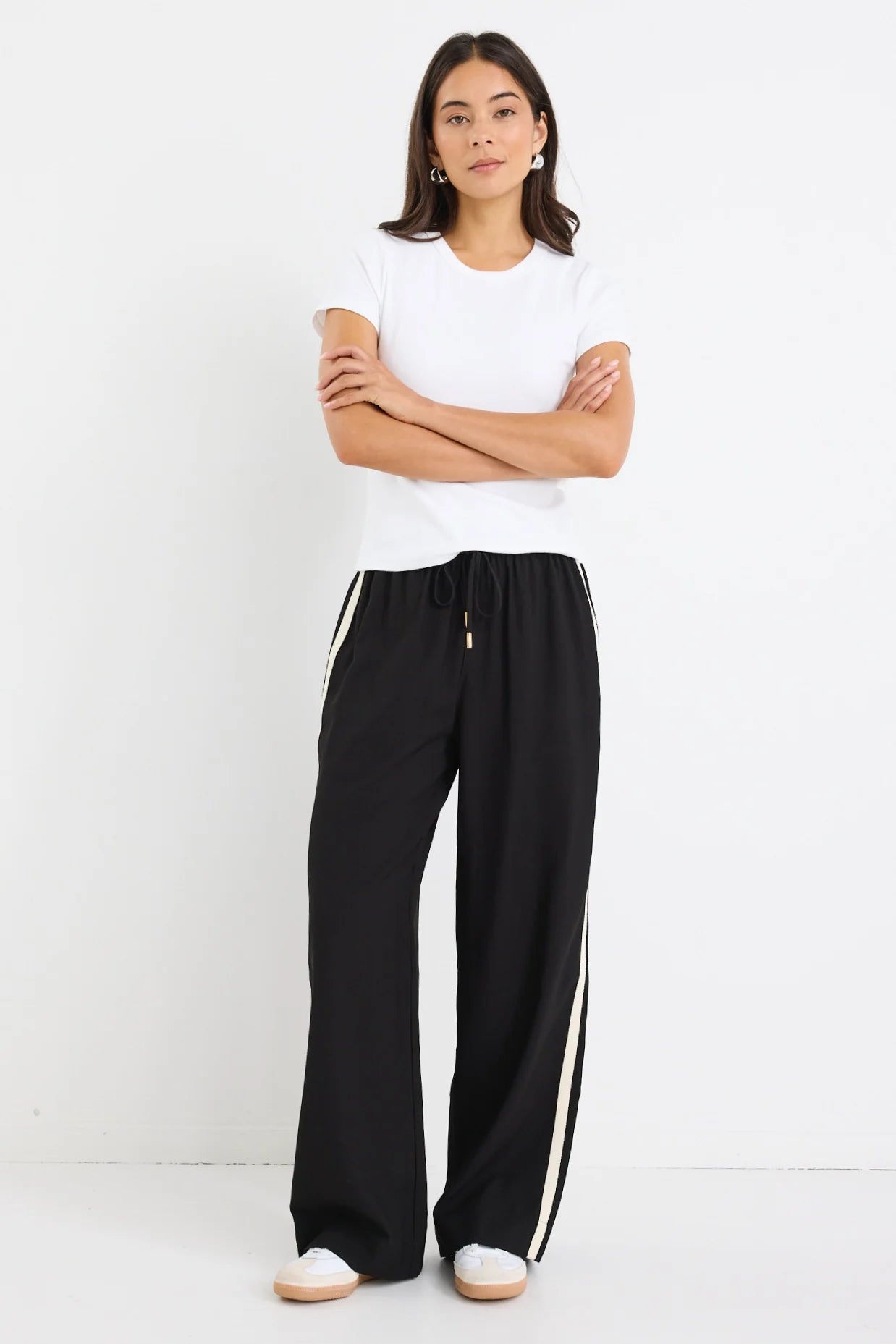 Stories Be Told Townie Pant  Black