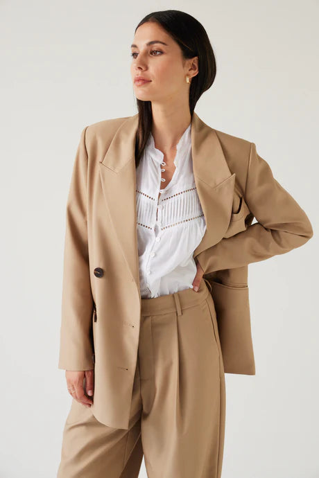 Tuesday Label Dove Blazer