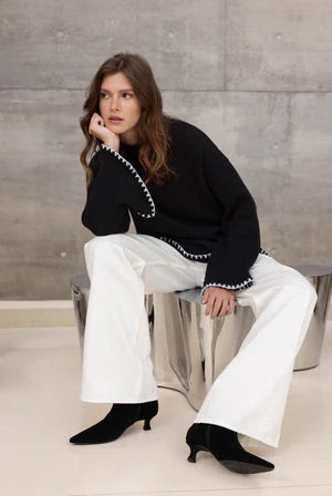 Blak Vouge Sweater