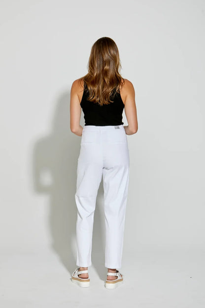 New London Walkey White Jean