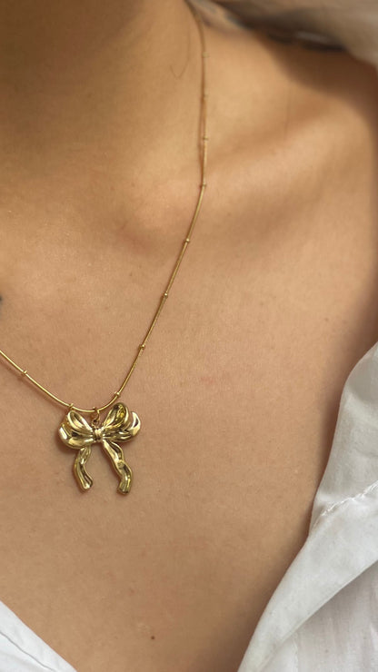 Me The Label Bow Pendant Necklace