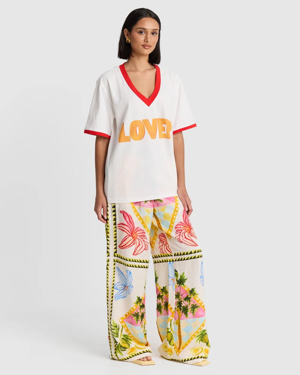 Maku Lover V-Neck Tee