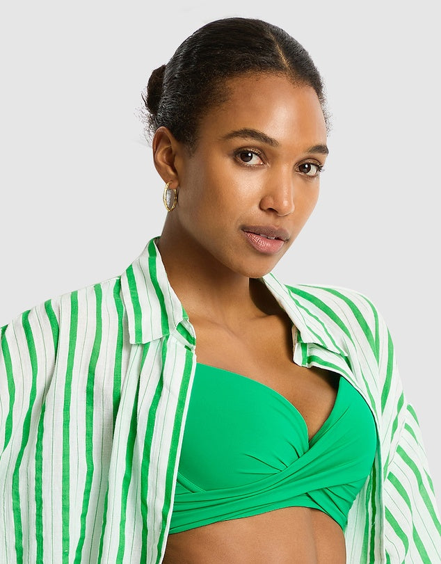 Sea Level Vacay Cruise Shirt in Kelly Green