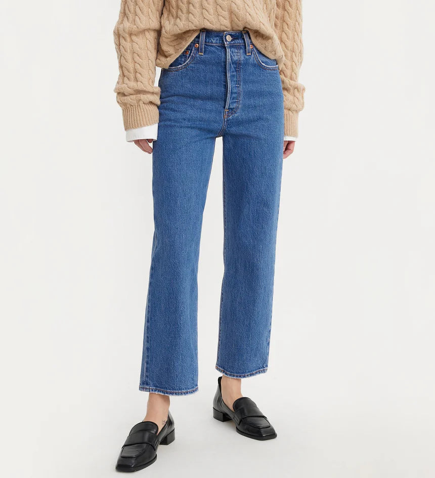 Levis Women's Ribcage Straight Ankle Jeans